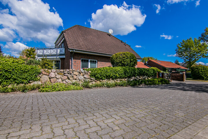 Geschmackvolles, ruhiges und modernes Einfamilienhaus in Oldendorf zu verkaufen